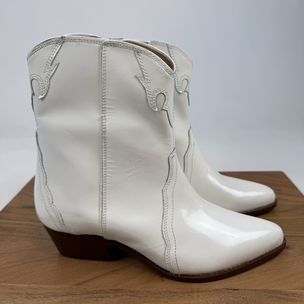 New Womens Free People New Frontier Patent Leather White Bootie Ankle Sz 37.5
